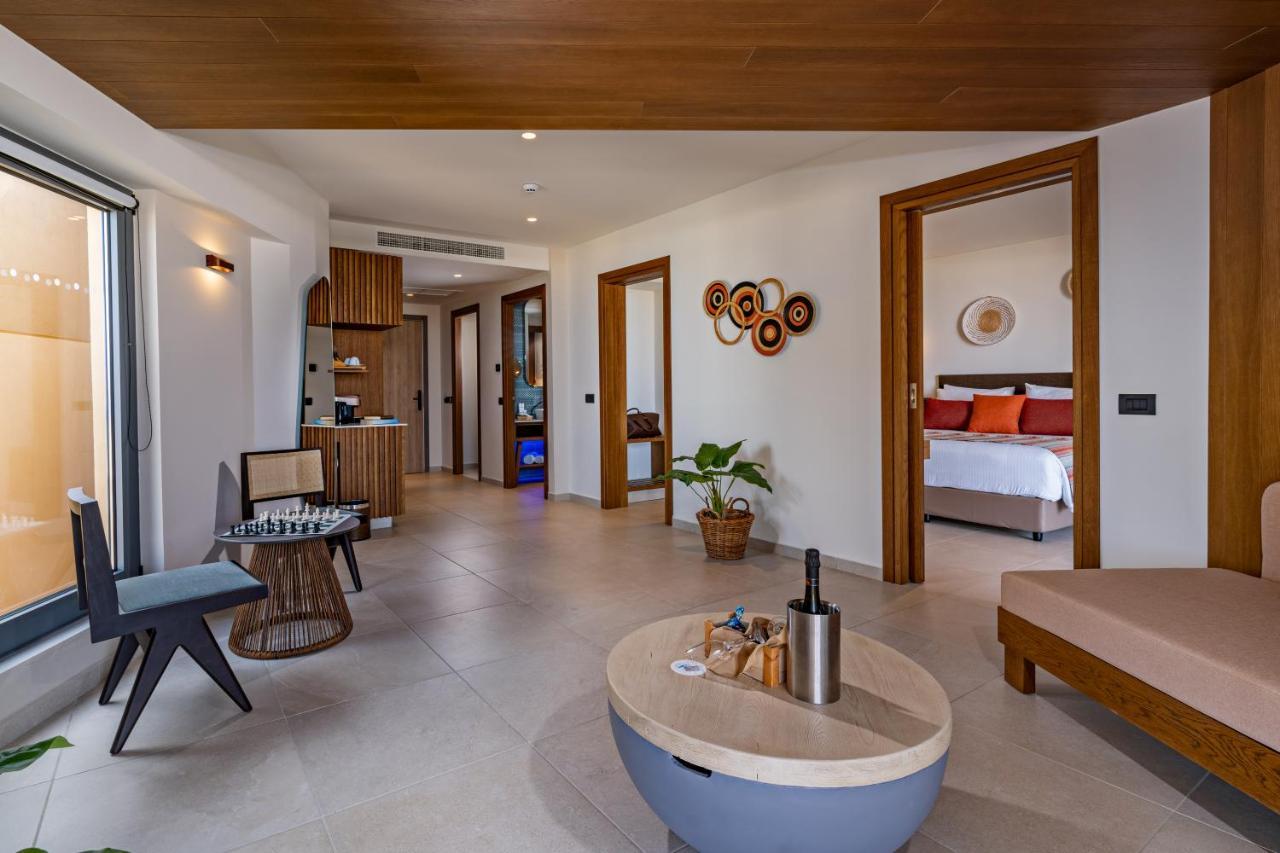 Minos Ambassador Suites & Spa - Adults Only Ретимно Екстериор снимка